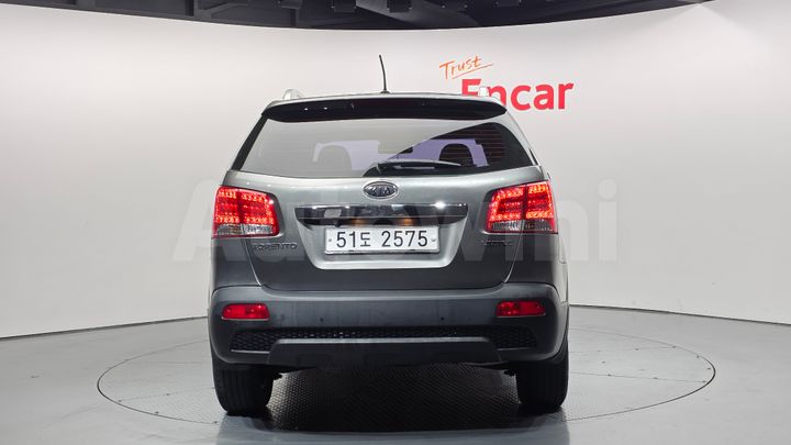 Kia Sorento 2011 — 4