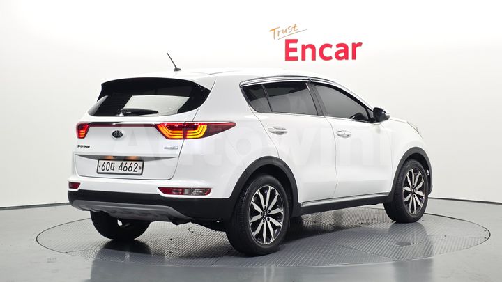 Kia Sportage 2018 — 2