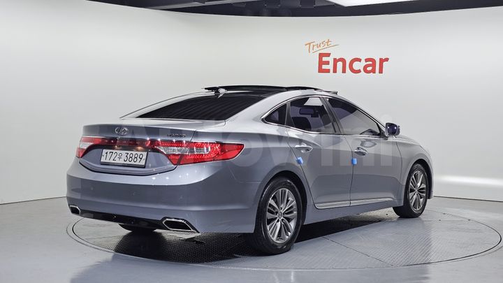 Hyundai Grandeur 2017 — 2