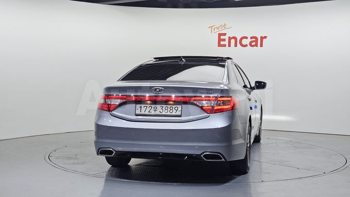 Hyundai Grandeur 2017 — 4