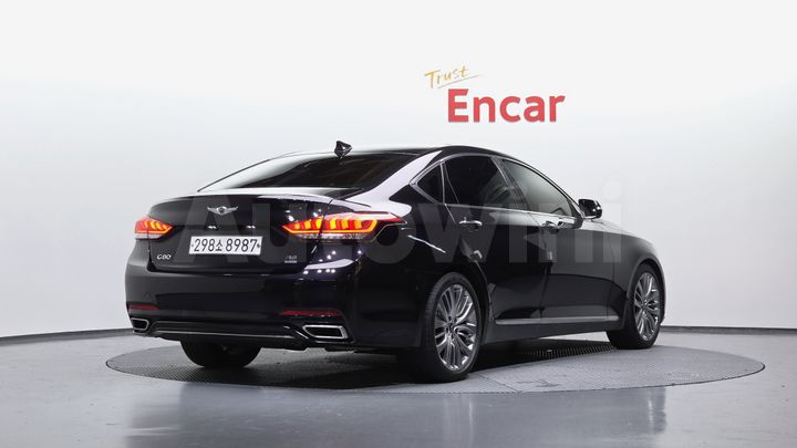 Genesis G80 2017 — 2