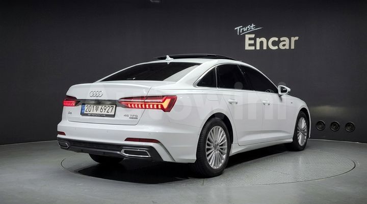 Audi A6 2021 — 2