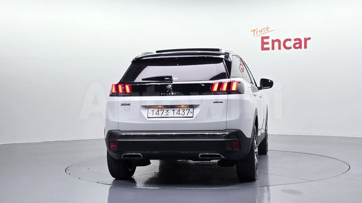 Peugeot 3008 2021 — 4