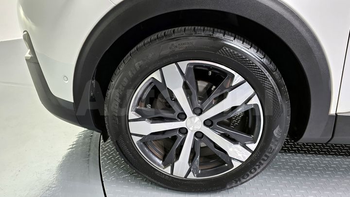 Peugeot 3008 2021 — 5