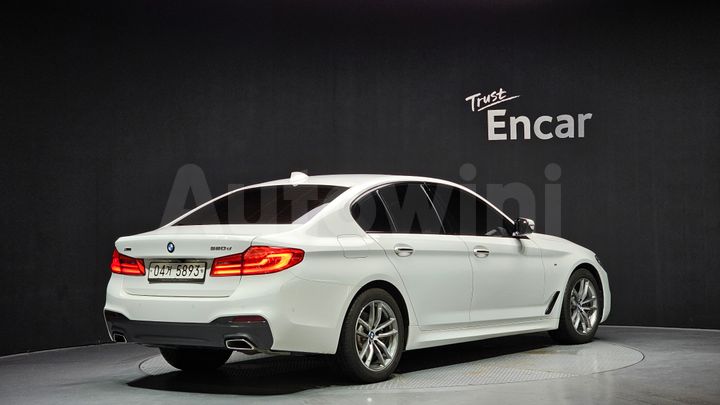 BMW 5 Series 2017 — 2
