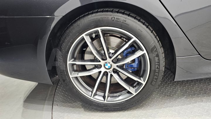 BMW 5 Series 2021 — 4
