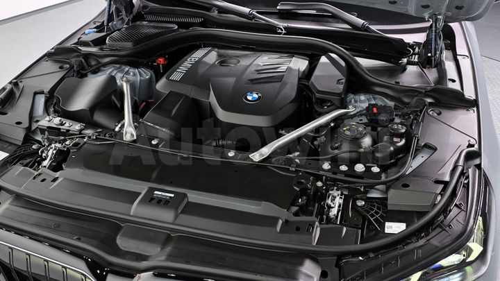 BMW 5 Series 2026 — 5