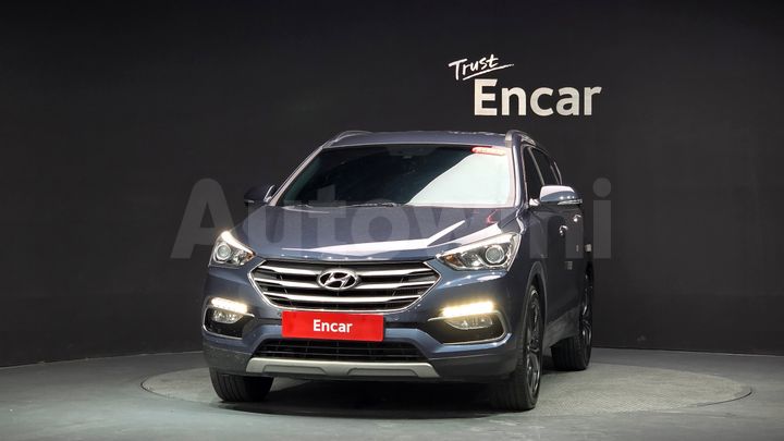 Hyundai SantaFe 2017 — 3