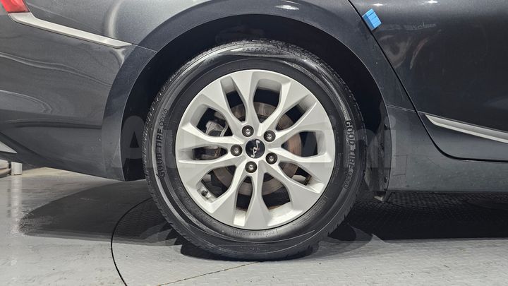 Kia K8 2022 — 5