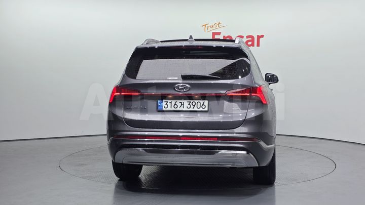 Hyundai SantaFe 2021 — 4