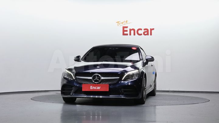 Mercedes Benz C Class 2021 — 3