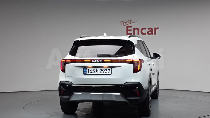 Kia Seltos 2025 — 3