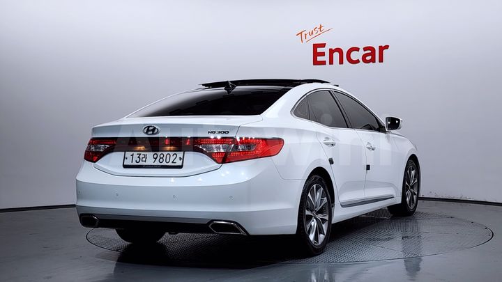 Hyundai Grandeur 2015 — 3