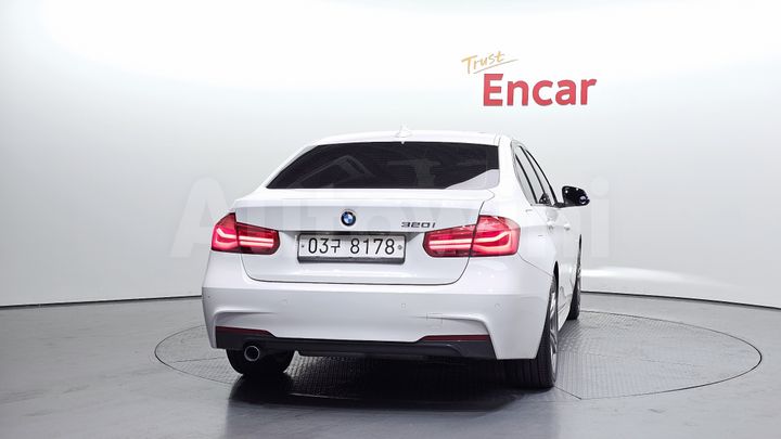 BMW 3 Series 2017 — 4