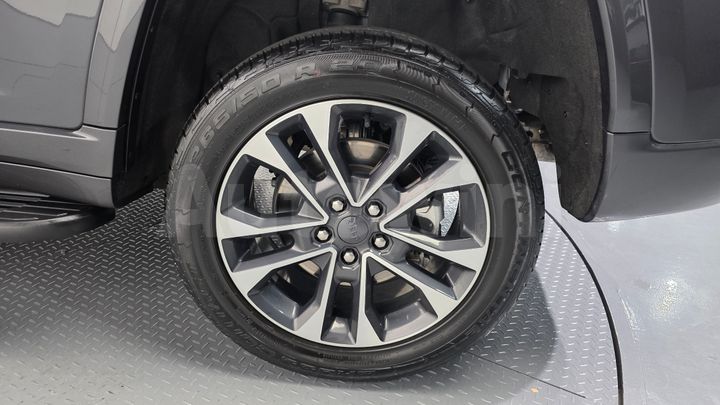 Jeep Cherokee 2023 — 5
