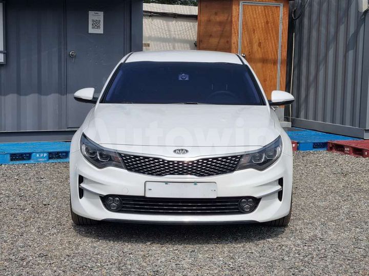 Kia K5 2018 — 2