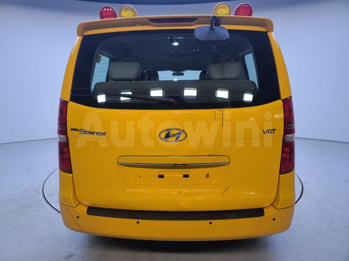 Hyundai Starex 2015 — 5