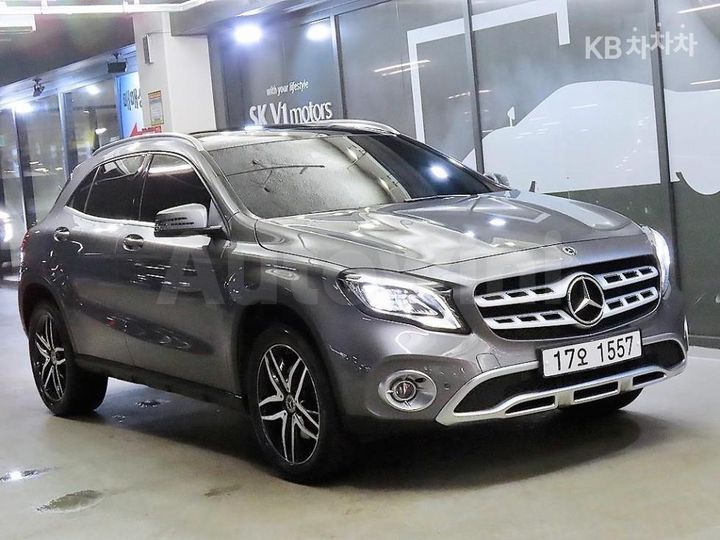 Mercedes Benz GLA Class