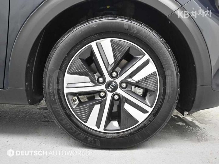 Kia Niro 2020 — 5