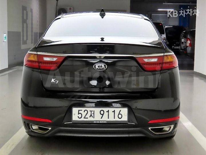 Kia K7 2018 — 3