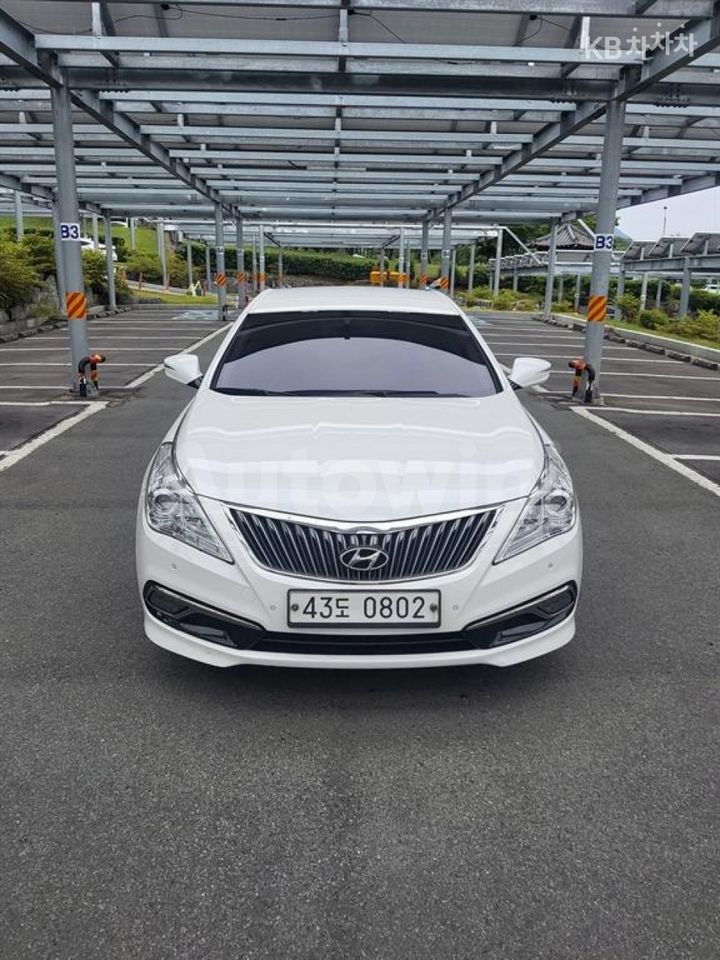 Hyundai Grandeur 2017 — 3