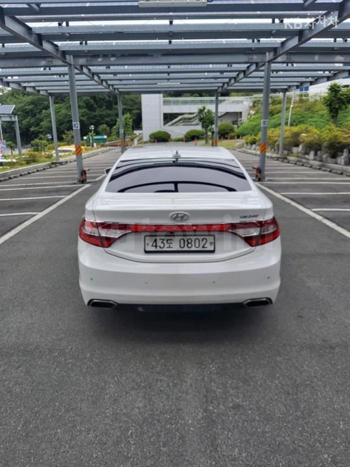 Hyundai Grandeur 2017 — 4