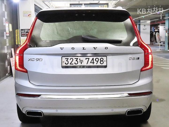 Volvo XC90 2020 YV1LF68TCL1593550 — 5
