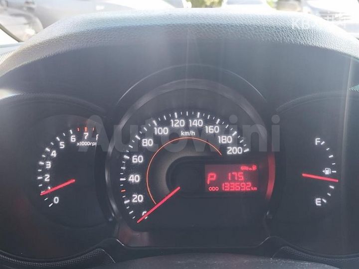 Kia Ray 2019 KNACF911BKT208013 — 5