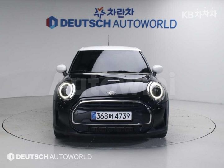 Mini Cooper 2023 — 3