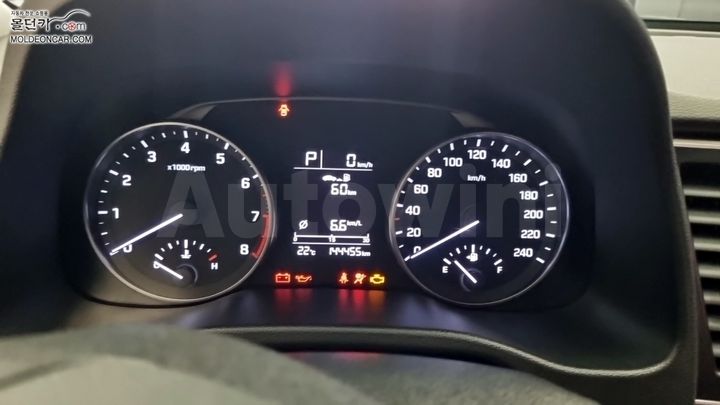 Hyundai Avante 2015 — 5