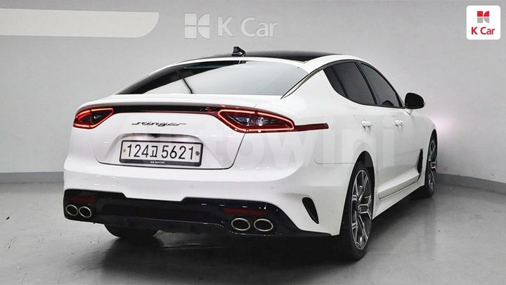 Kia Stinger 2020 — 2