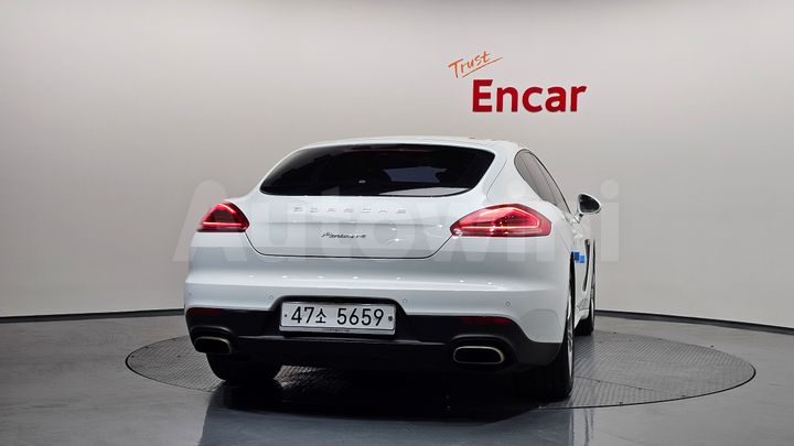 Porsche Panamera 2015 — 4