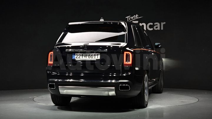 Rolls Royce Cullinan 2022 — 4