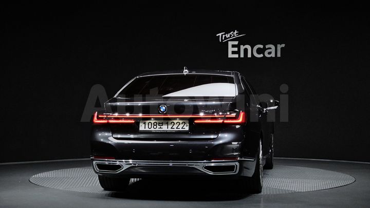 BMW 7 Series 2021 — 4
