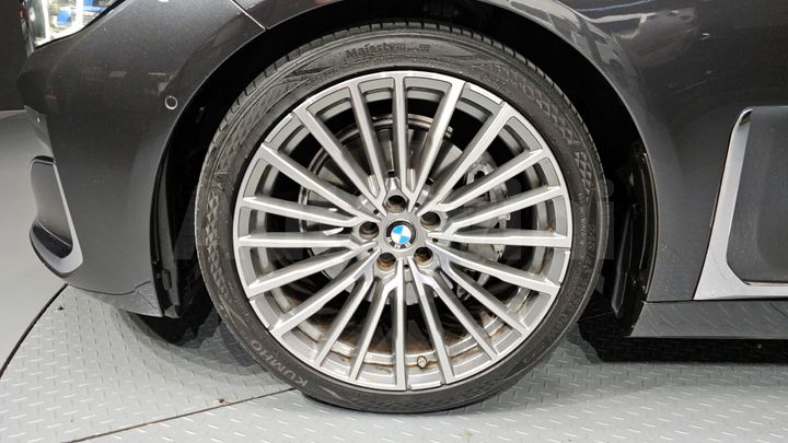 BMW 7 Series 2021 — 5