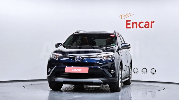 Toyota RAV4 2018 — 3