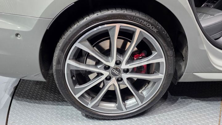 Audi S4