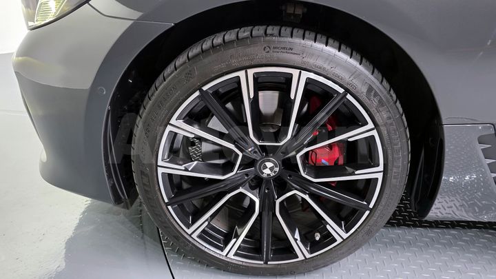 BMW 6 Series 2024 — 5