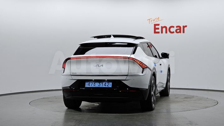 Kia EV6 2023 — 3