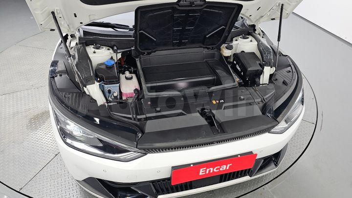 Kia EV6 2023 — 5
