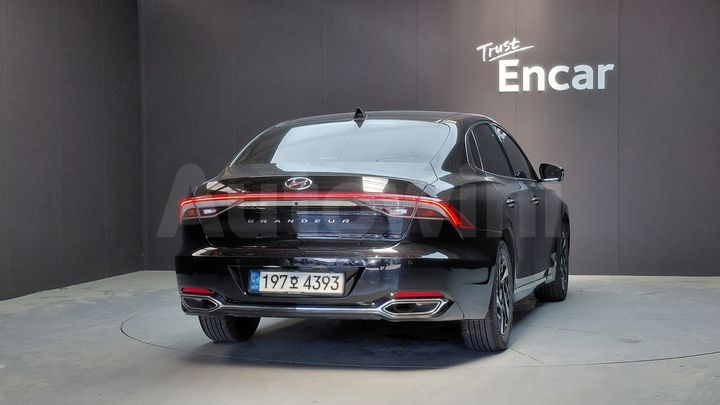 Hyundai Grandeur 2022 — 4