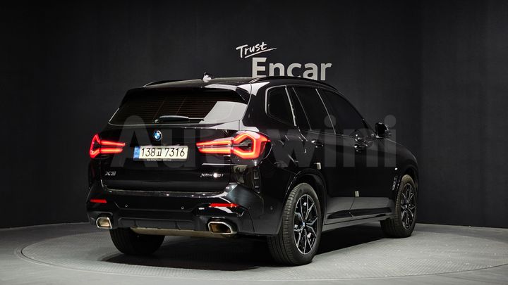 BMW X3 2023 — 2