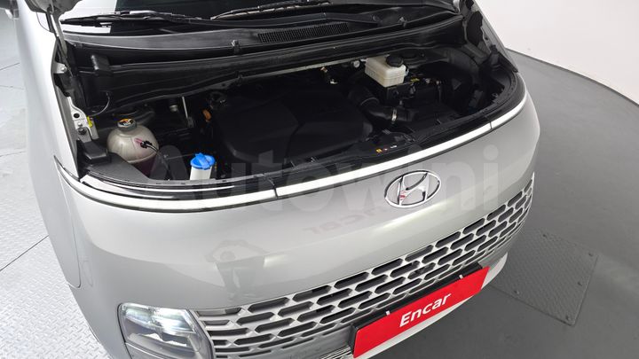 Hyundai Staria 2022 — 5