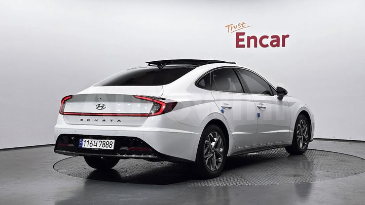 Hyundai Sonata 2022 — 2