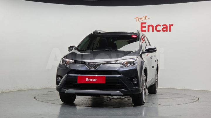 Toyota RAV4 2018 — 3