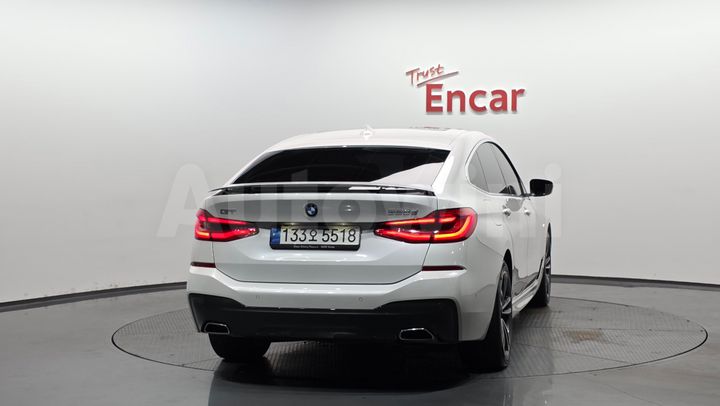 BMW 6 Series 2022 — 3