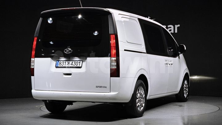 Hyundai Staria 2022 — 2