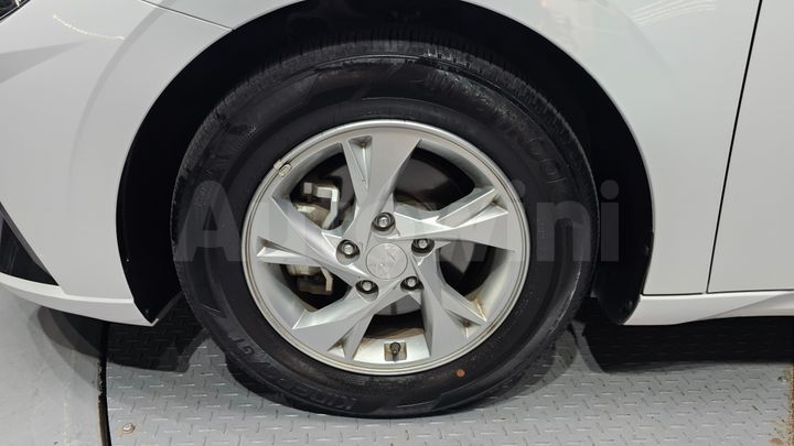 Hyundai Avante 2022 — 5