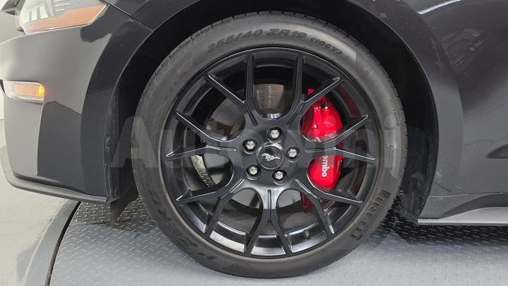 Ford Mustang 2023 — 5