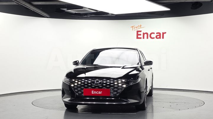 Hyundai Grandeur 2022 — 3